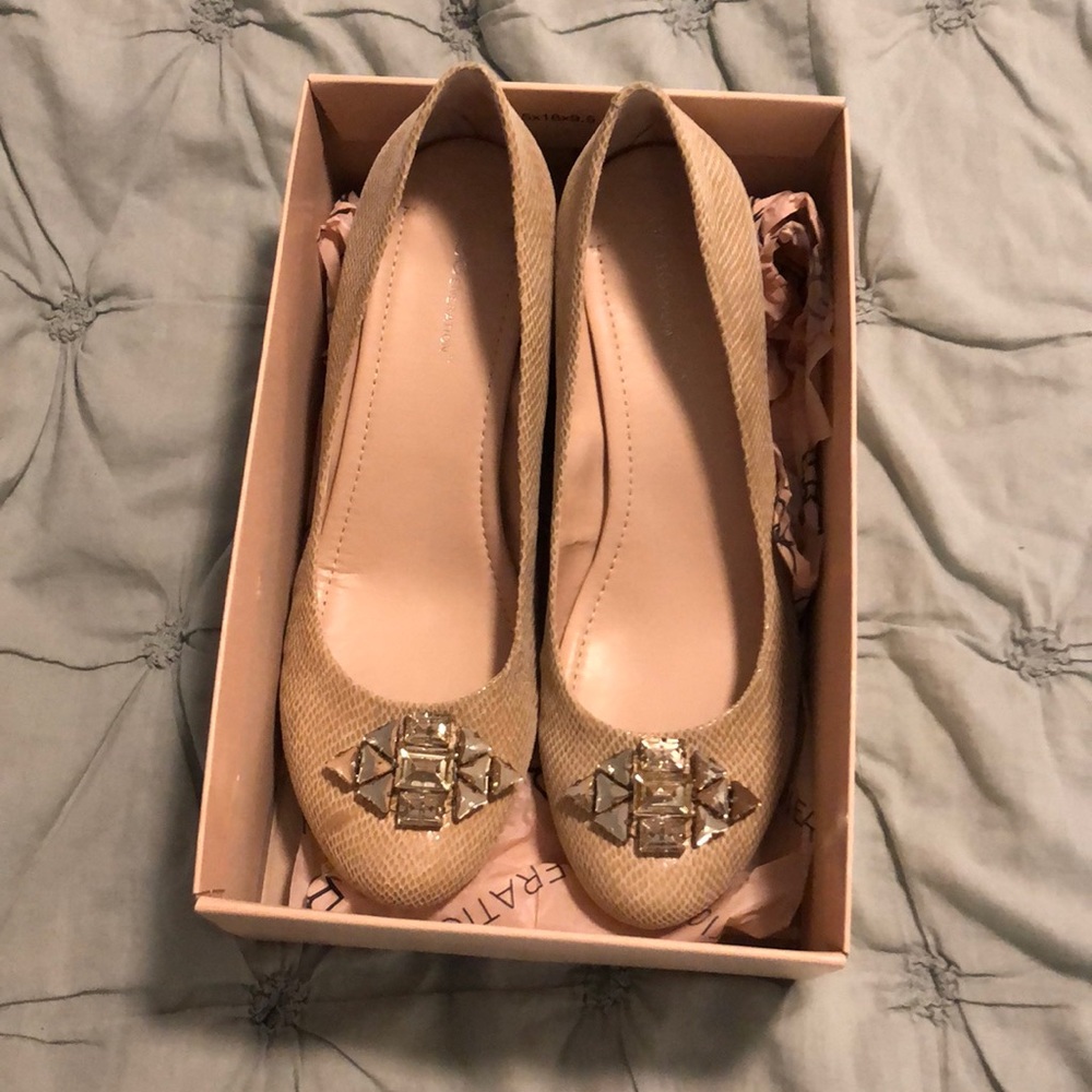 BCBG wedge heels